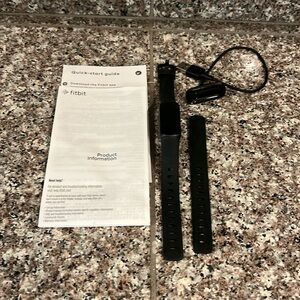 Fitbit Inspire 3 Health & Fitness Tracker